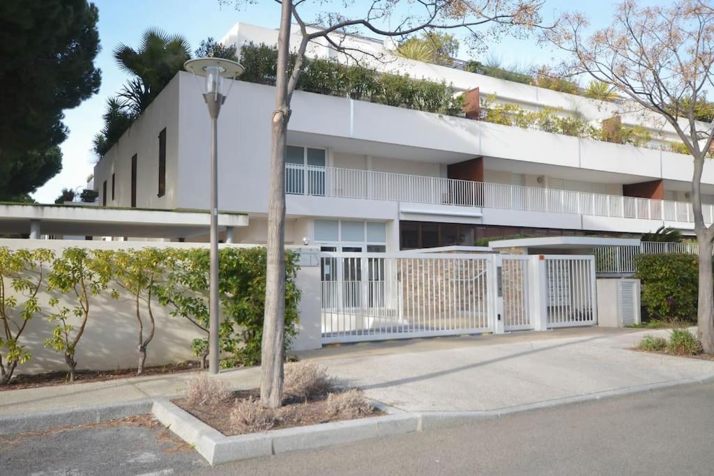 Chez Martin - Spacieux Appartement Climatise Proche De La Plage 拉格朗德默特 外观 照片