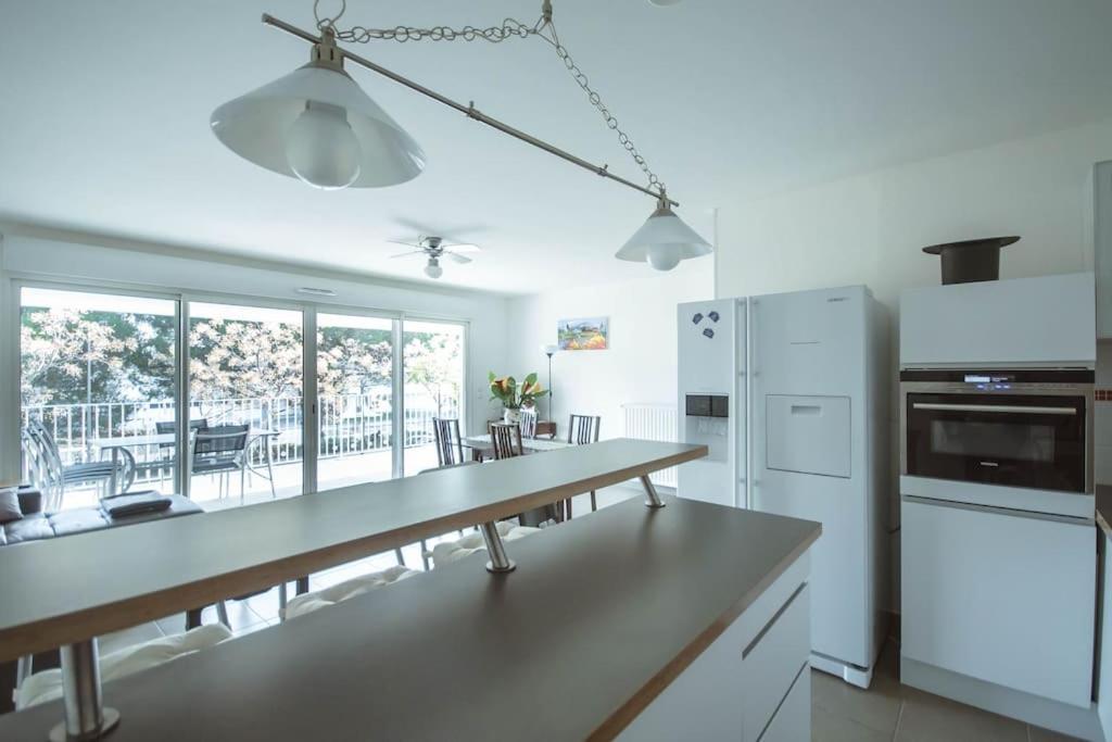 Chez Martin - Spacieux Appartement Climatise Proche De La Plage 拉格朗德默特 外观 照片